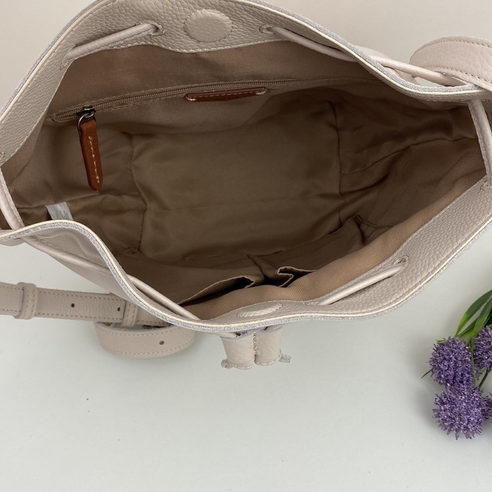 The Sak genuine leather drawstring crossbody handbag with magnetic closure NWT! - Picture 7 of 16